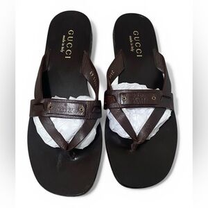 Gucci Leather Thong Sandals in Brown Size 34.5 /  4.5us